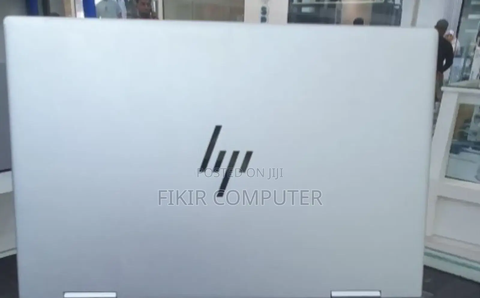 New Laptop HP Envy X360 8GB Intel Core i5 SSD 512GB