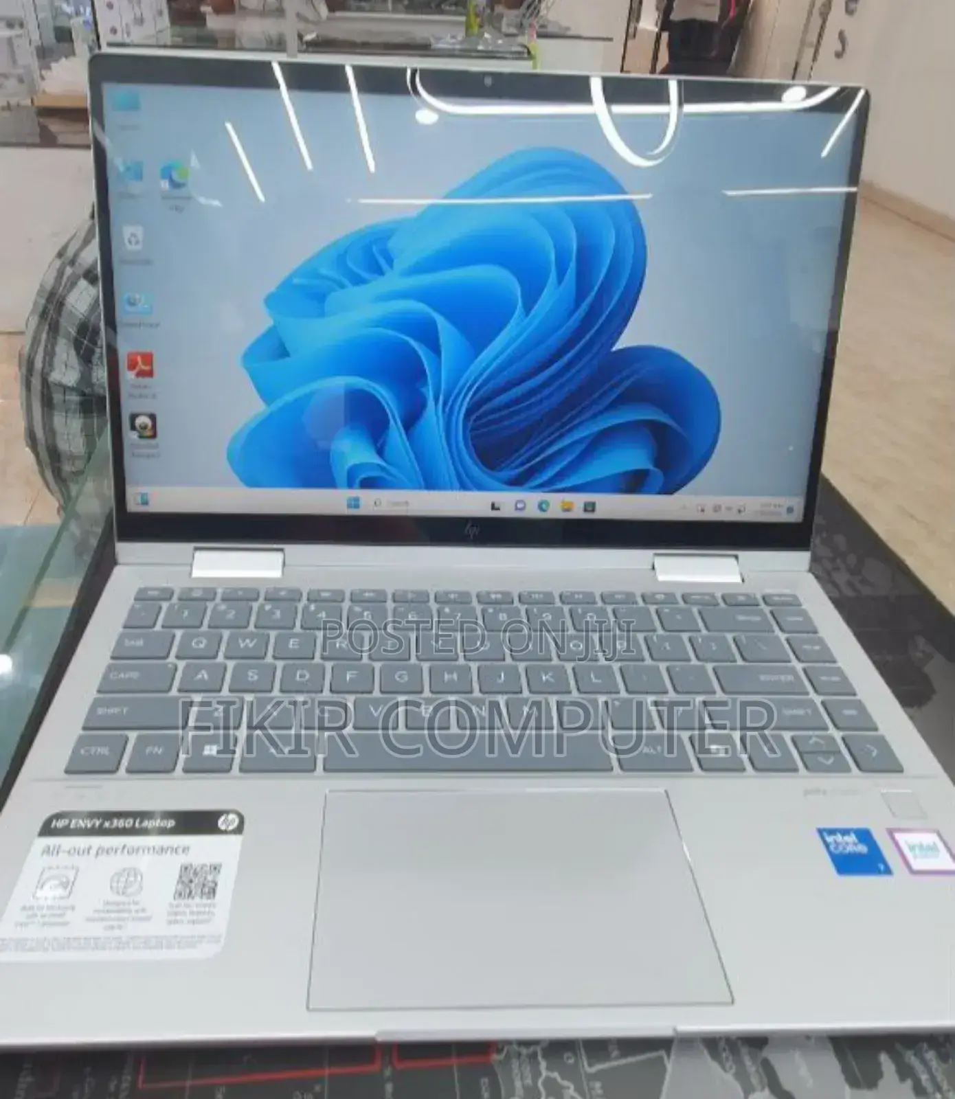 New Laptop HP Envy X360 16GB Intel Core I7 SSD 512GB