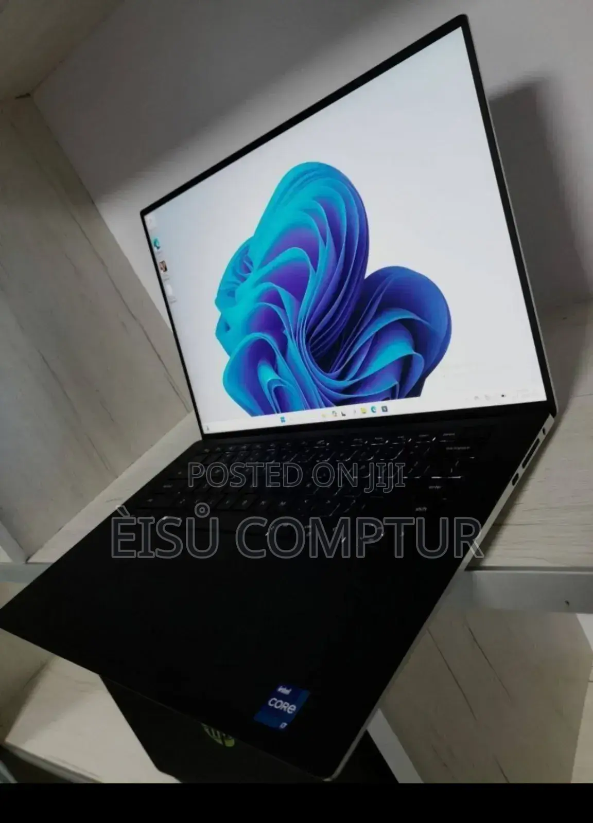 New Laptop Dell XPS 15 16GB Intel Core I7 SSD 512GB