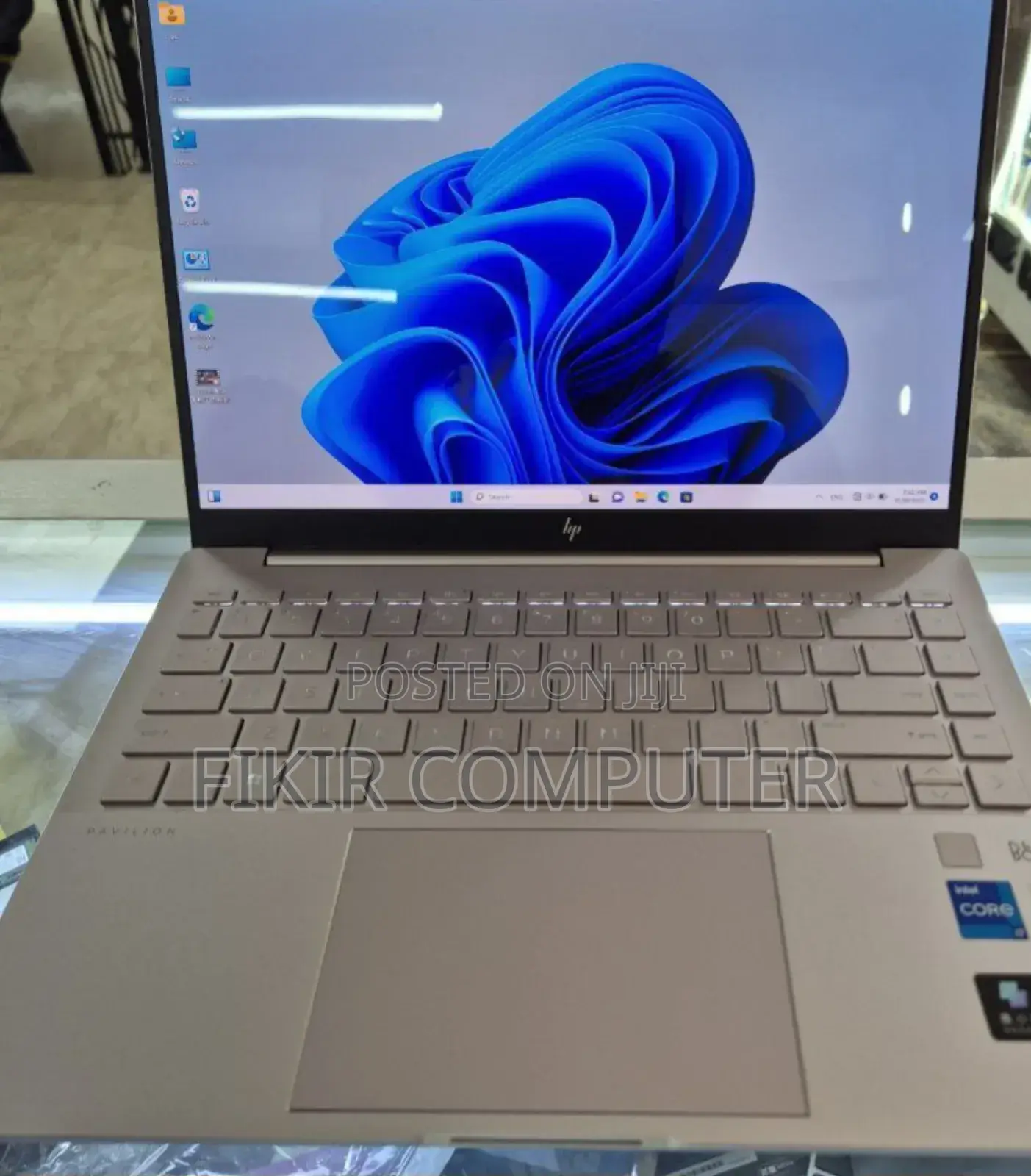 New Laptop HP Pavilion 15 16GB Intel Core I7 SSD 1T