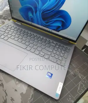 New Laptop Lenovo Yoga 7i 16GB Intel Core Ultra 7 SSD 1T