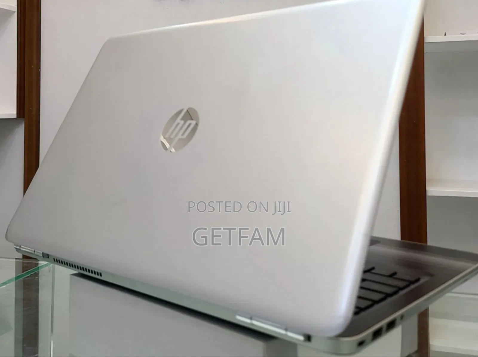 New Laptop HP Pavilion 15 8GB Intel Core I5 SSD 1T