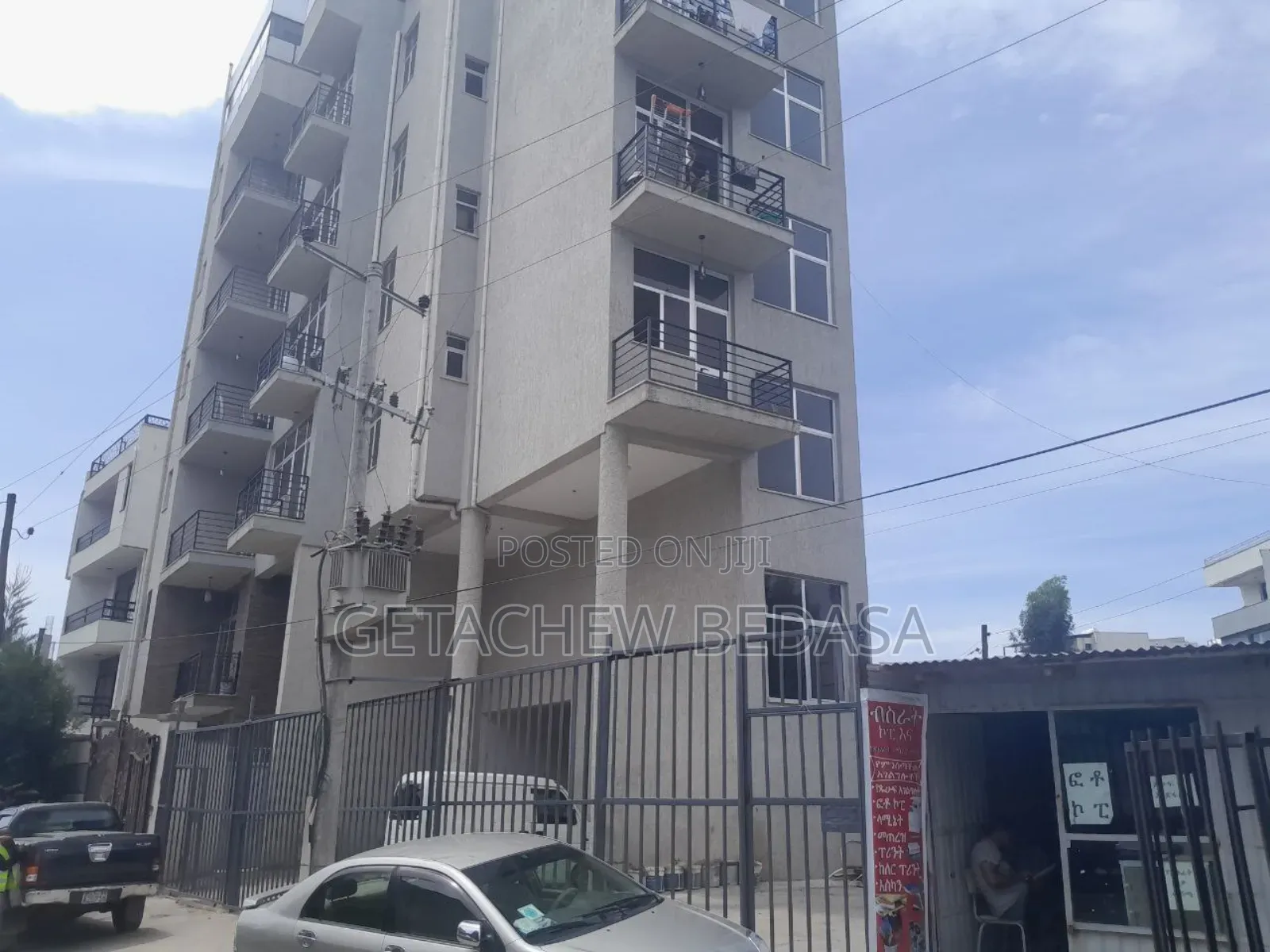 Furnished 9bdrm House in Oromia-Finfinne for sale