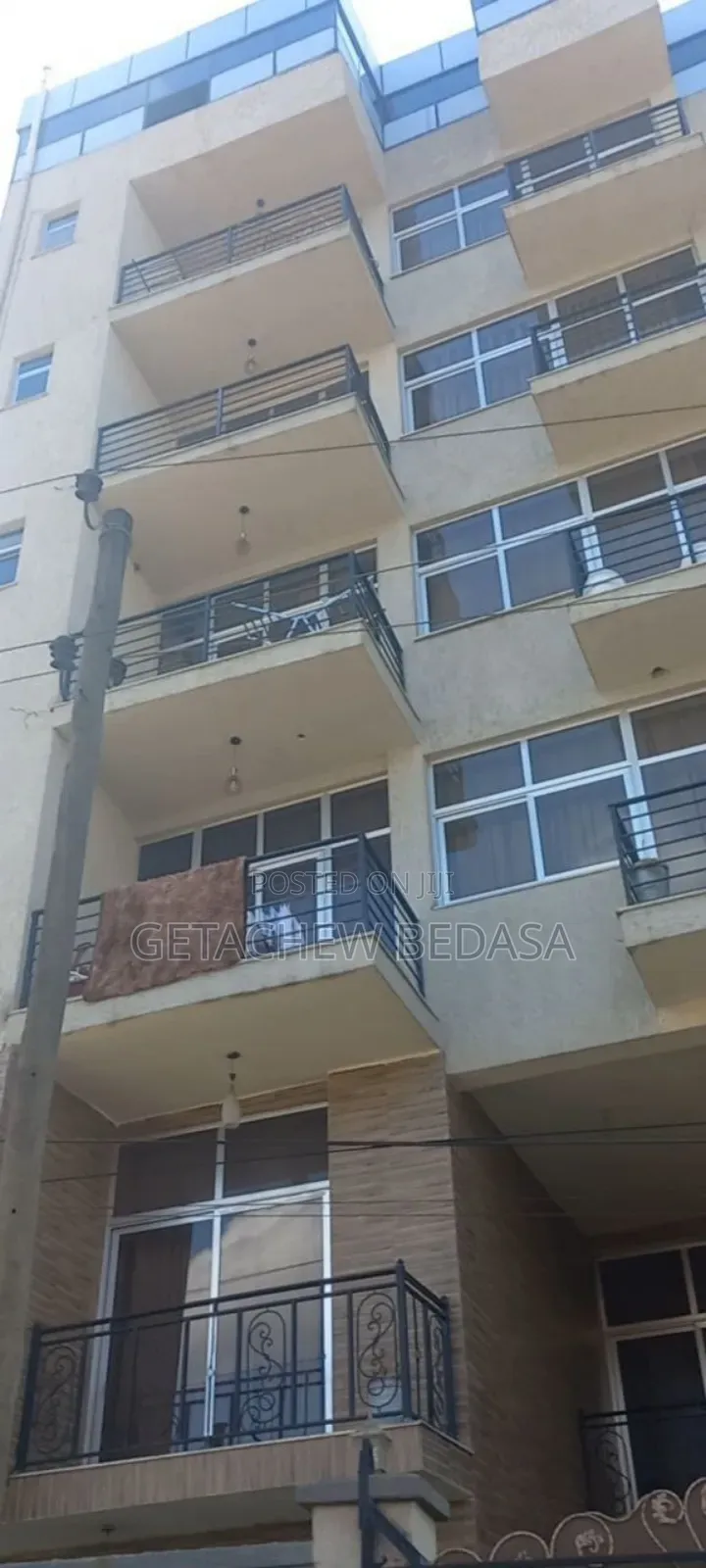 Furnished 9bdrm House in Oromia-Finfinne for sale