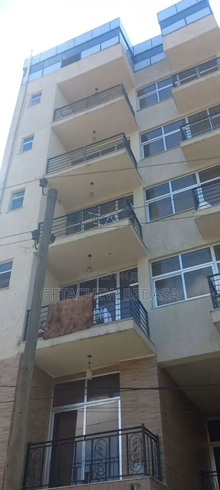 Furnished 9bdrm House in Oromia-Finfinne for sale