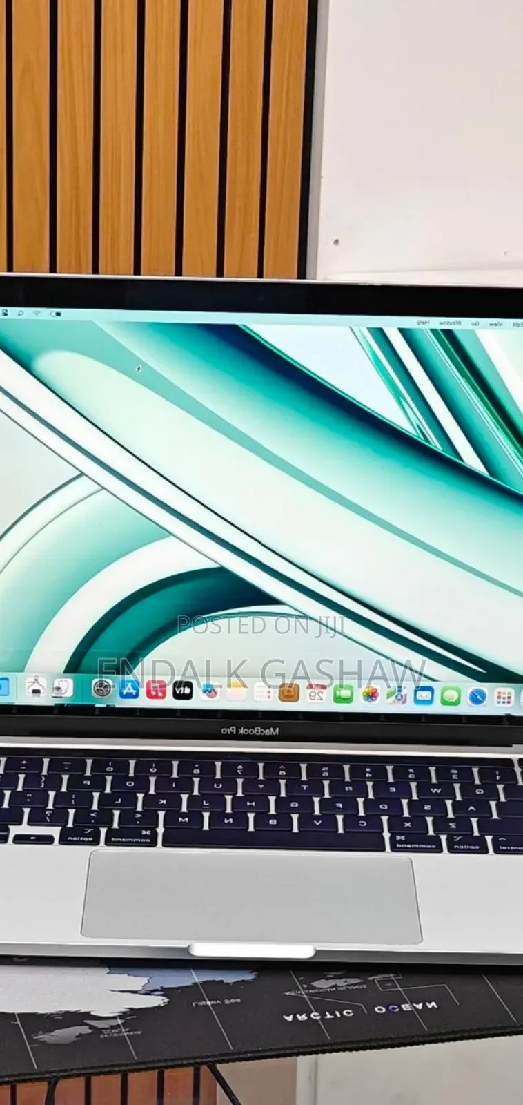 New Laptop Apple MacBook Pro 2022 M2 8GB Apple M2 SSD 256GB