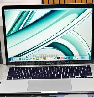 Photo - New Laptop Apple MacBook Pro 2023 M2 8GB Apple M2 SSD 256GB