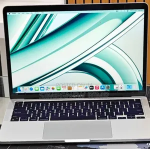 New Laptop Apple MacBook Pro 2023 M2 8GB Apple M2 SSD 256GB