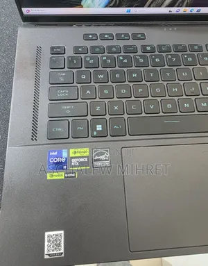 New Laptop Asus ROG Zephyrus G16 16GB Intel Core I9 SSD 1T