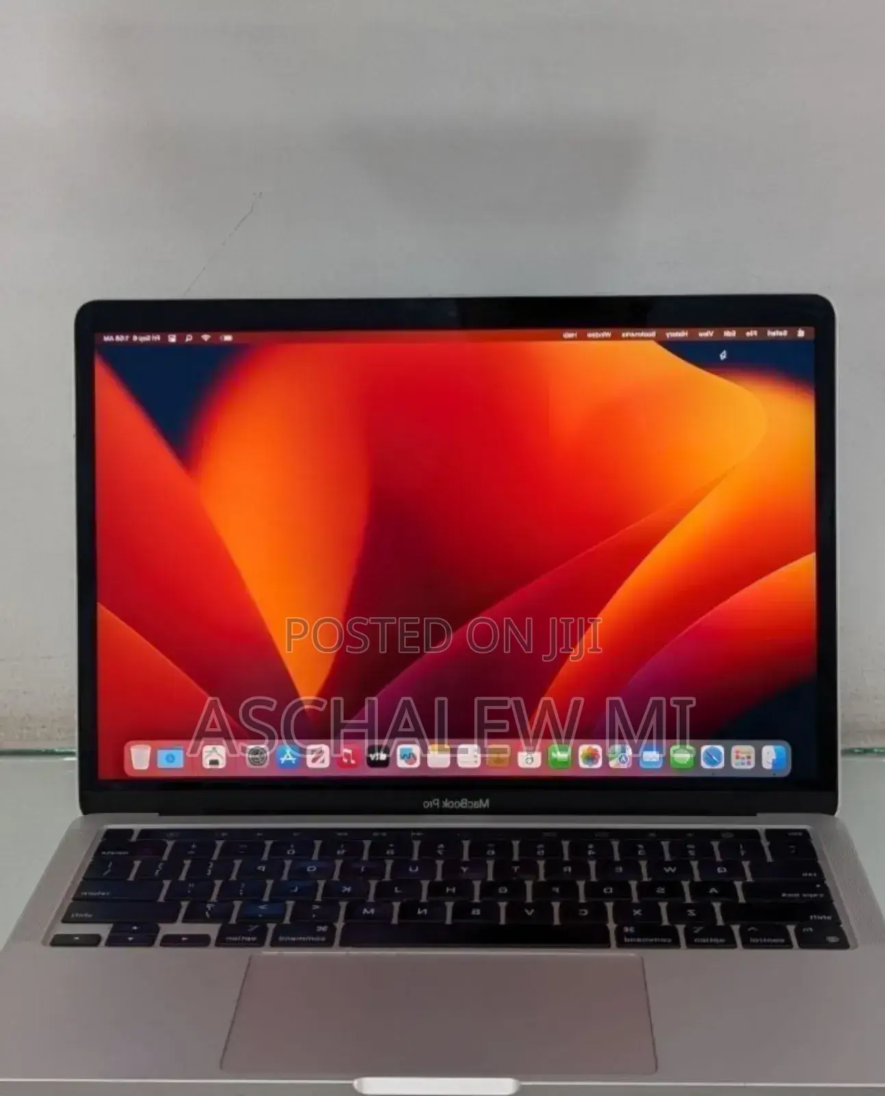 New Laptop Apple MacBook Pro 2022 M2 8GB Apple M2 SSD 256GB