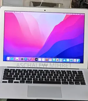 New Laptop Apple MacBook Air 2017 8GB Intel Core I7 SSD 512GB