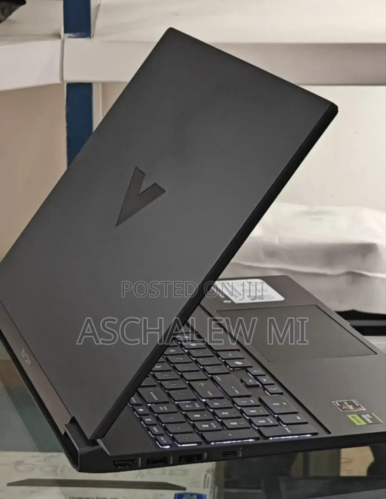 New Laptop HP Victus 15 16GB AMD Ryzen 7 SSD 512GB