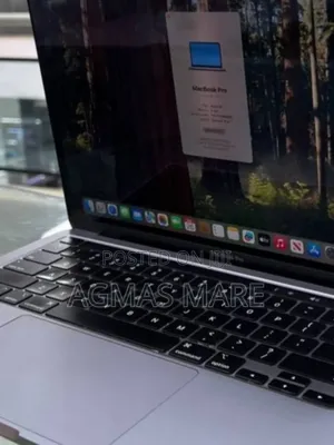 New Laptop Apple MacBook Pro 2020 M1 8GB Apple M1 SSD 256GB