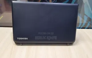 Laptop Toshiba Satellite C55 4GB Intel Core I3 HDD 500GB