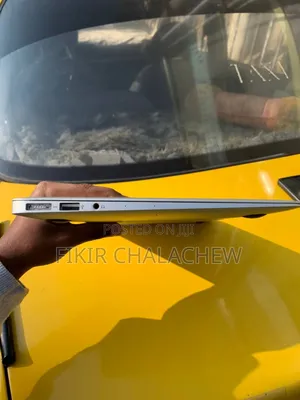 Laptop Apple MacBook Air 2015 4GB Intel Core I5 SSD 128GB