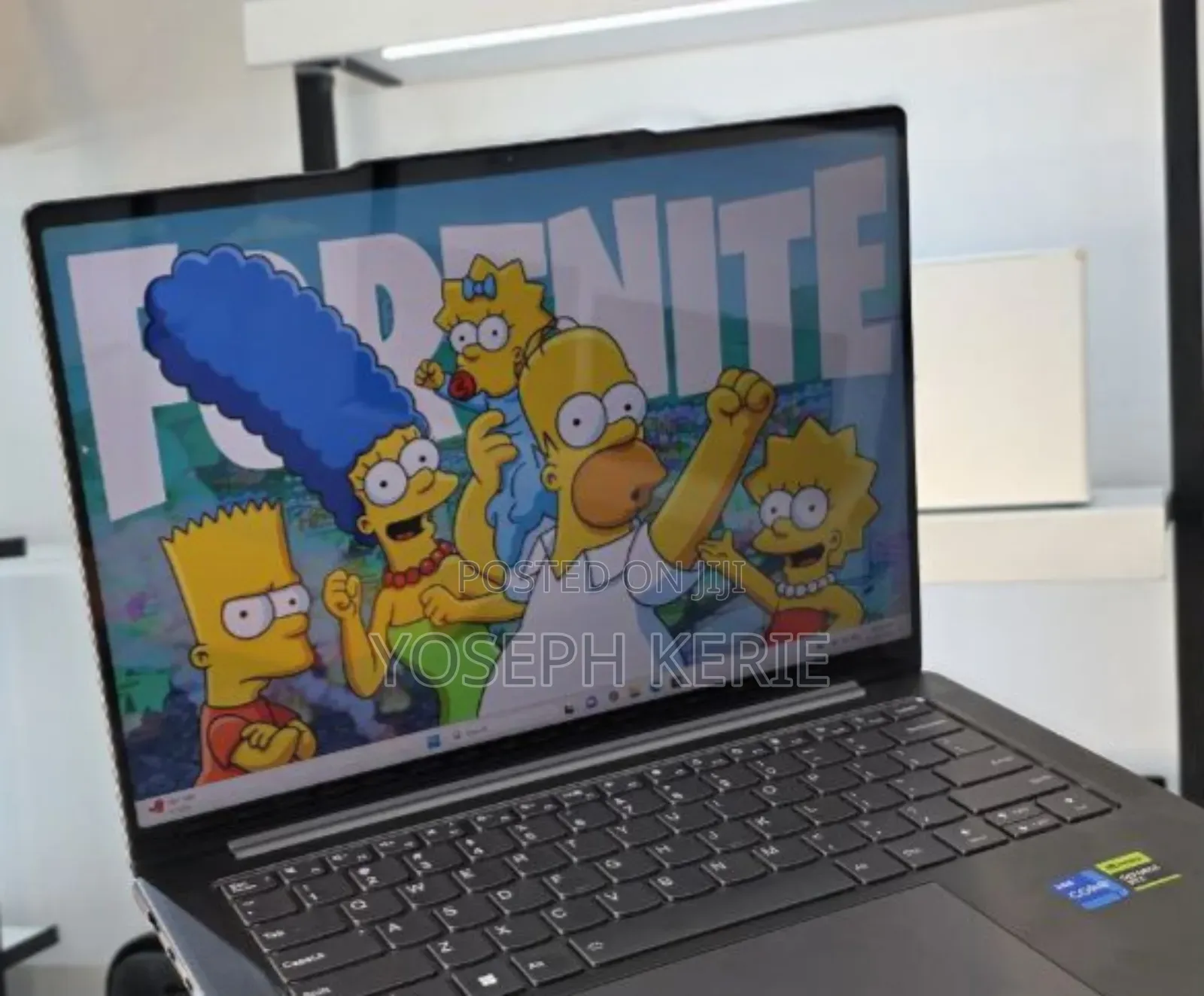 New Laptop Lenovo Yoga 7i 32GB Intel Core I7 SSD 512GB