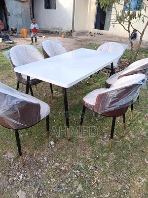 Dinning Tables And Chairs