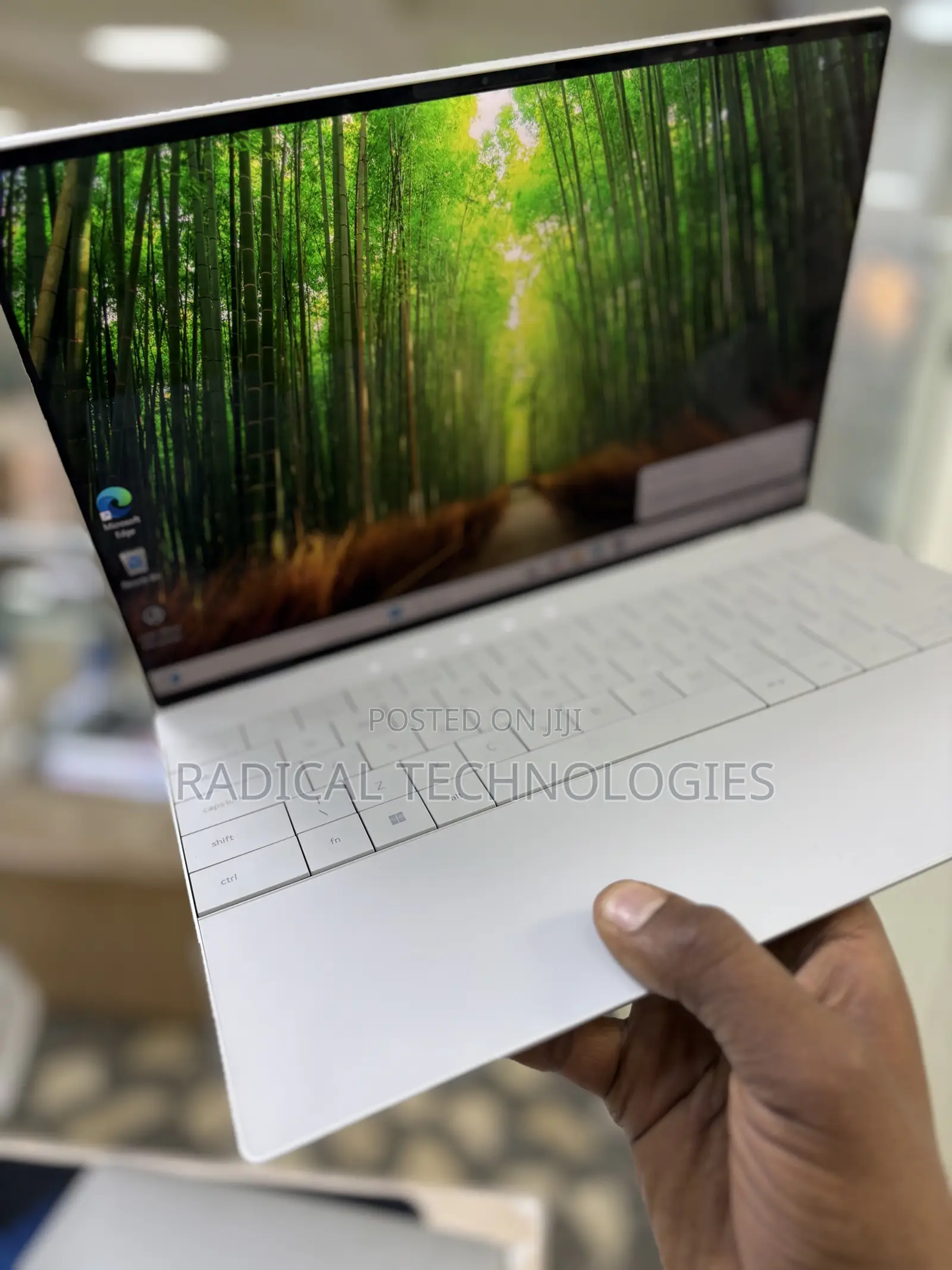 New Laptop Dell XPS 15 32GB Intel Core I7 SSD 512GB