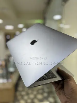 Laptop Apple MacBook Pro M1 8GB Intel Core I7 SSD 256GB