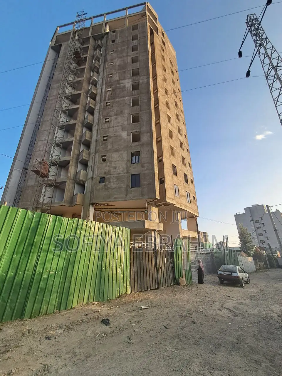 Furnished 2bdrm Apartment In ሂያ, Yeka For Sale