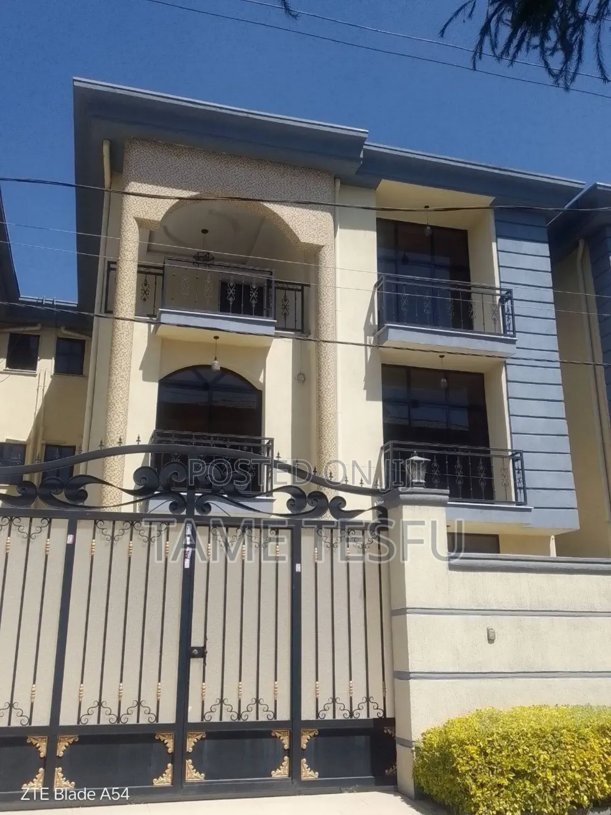 Furnished 8bdrm House in ሰሚት ፍየል ቤት, Bole for sale