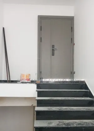 Victor Door and Elevetor