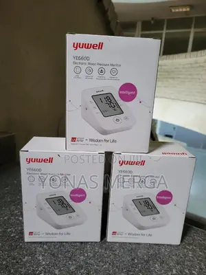 Photo - Blood Pressure Monitor裘費one Key Measurement么身 Blood Pressure Monitor