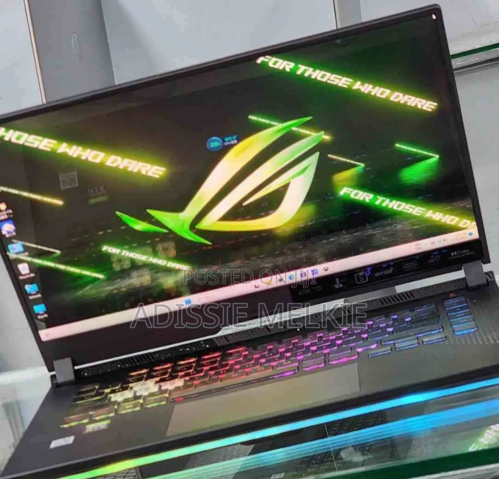New Laptop Asus ROG Strix G17 16GB AMD Ryzen 7 SSD 512GB