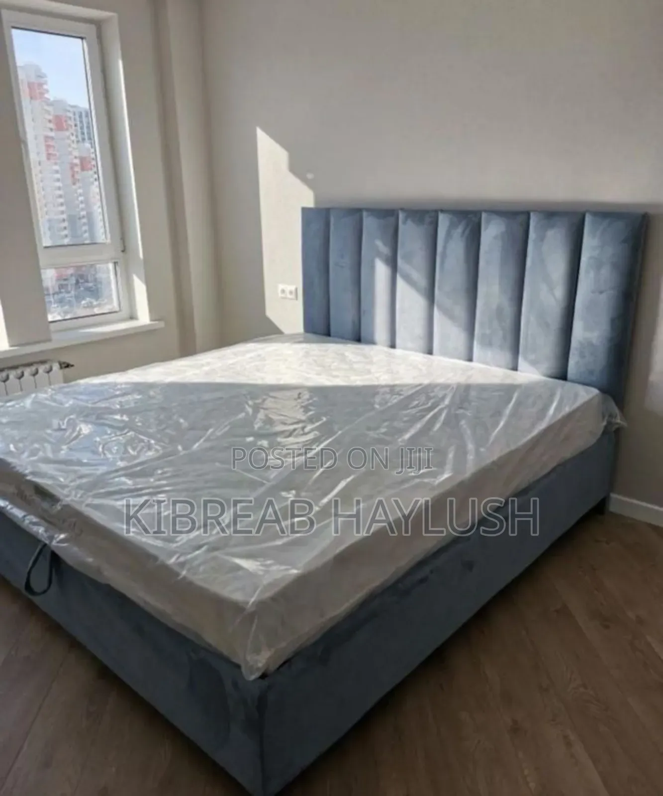 Bed (Tapiseri Bed )