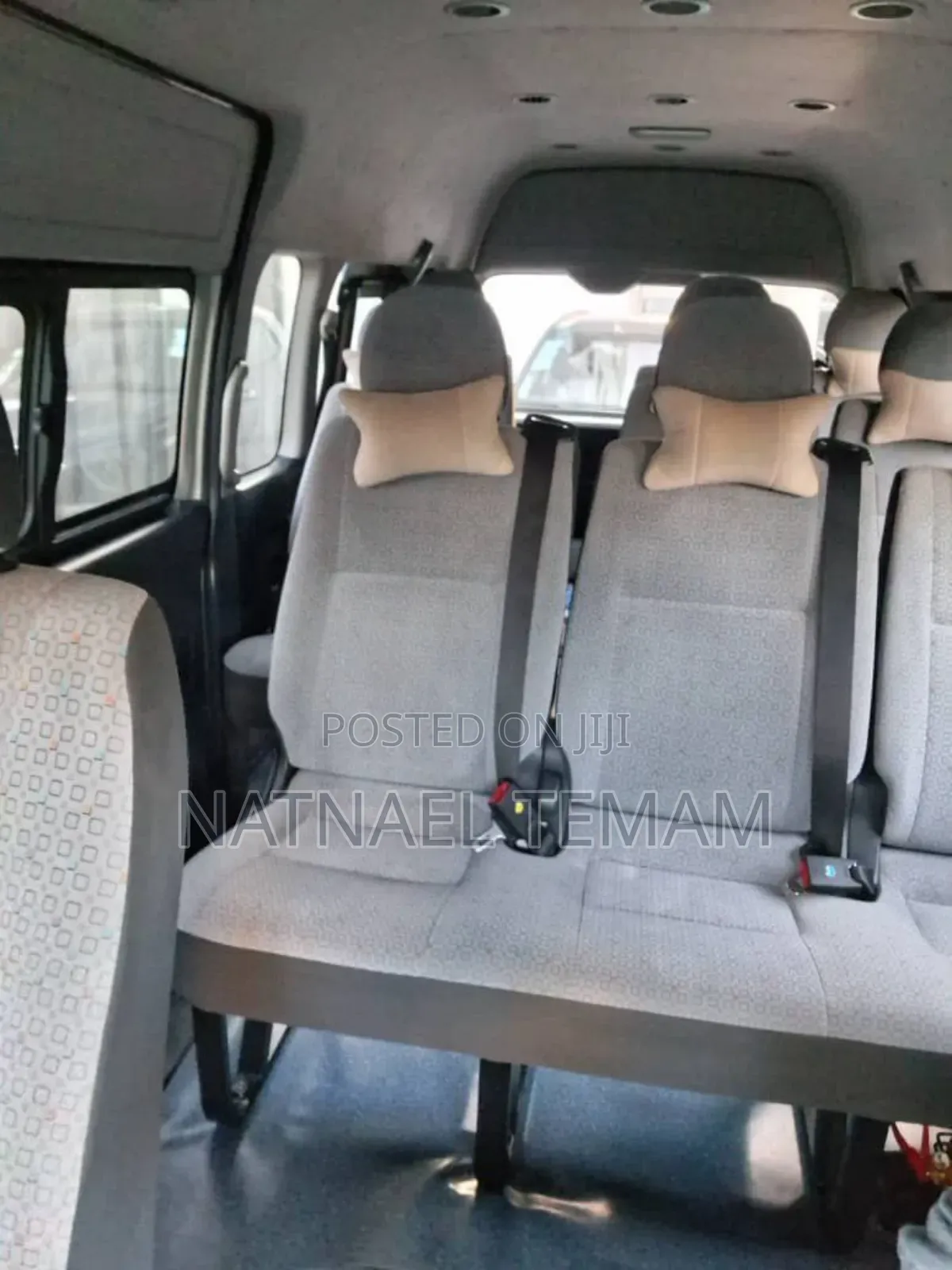 Toyota Grand HiAce 2020 White