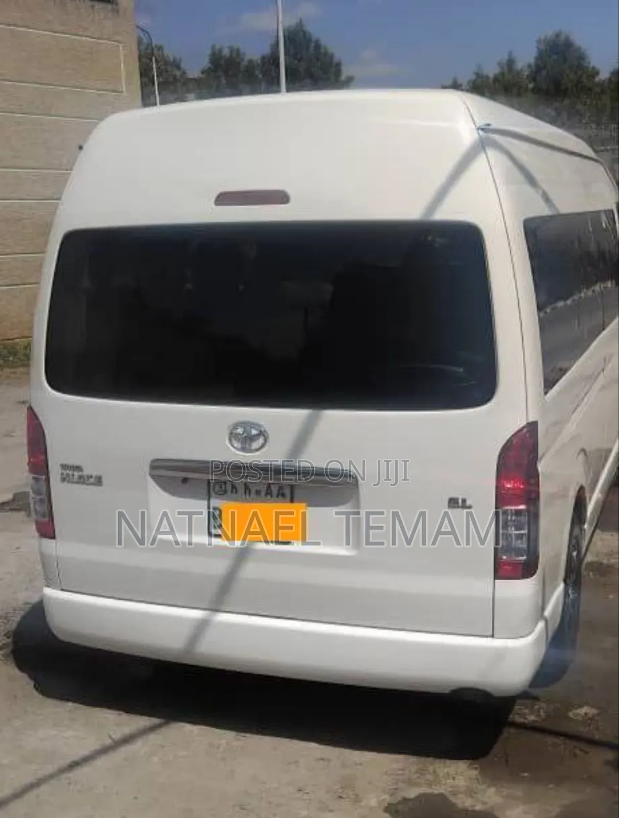 Toyota Grand HiAce 2020 White