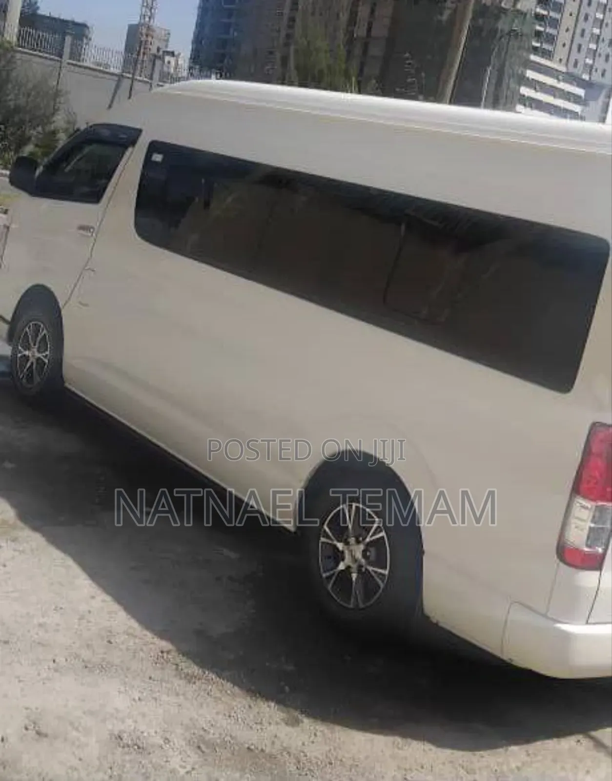 Toyota Grand HiAce 2020 White