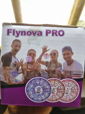 Flynova Pro, a Type of Hand-Operated, Spherical Flying Toy