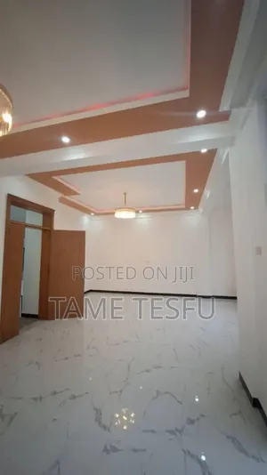 Furnished 6bdrm House in ሀያት ኮፓዉንድ, Bole for sale