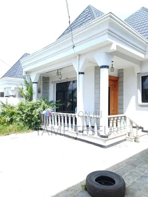 Photo - Furnished 3bdrm Villa in ሰሚት, Bole for sale