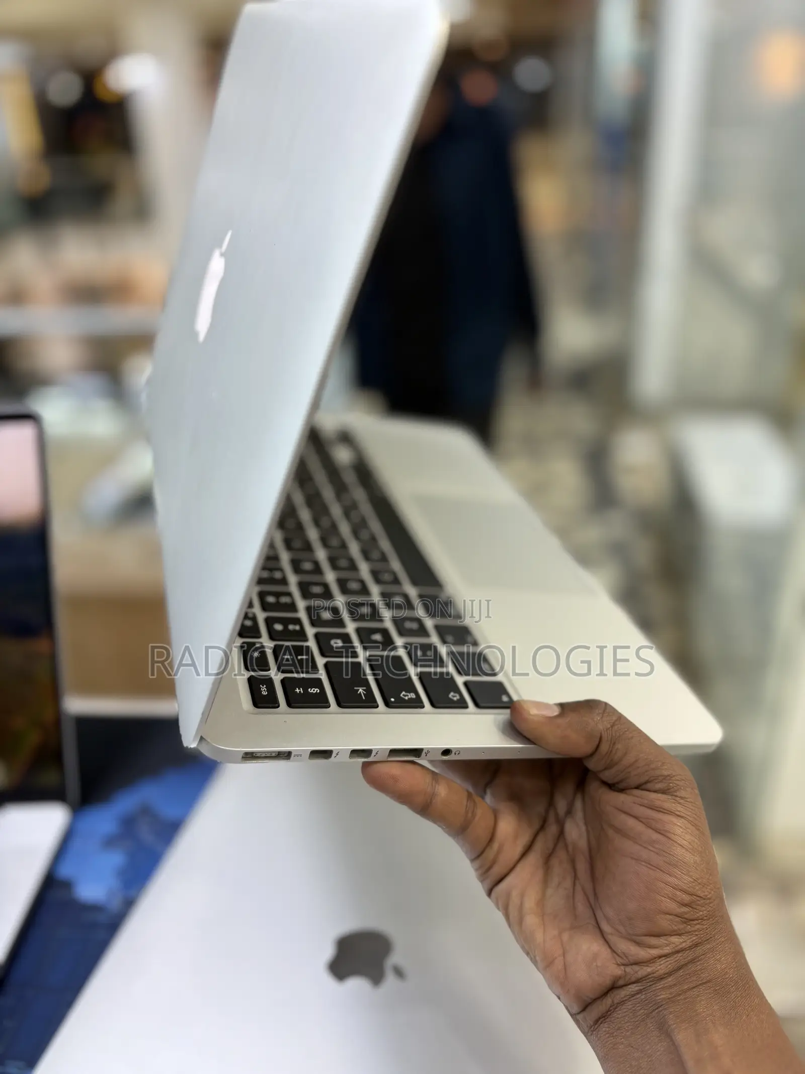 Laptop Apple MacBook Pro 2014 8GB Intel Core I5 SSD 256GB