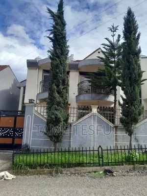 Furnished 7bdrm House in ሀያት, Bole for sale