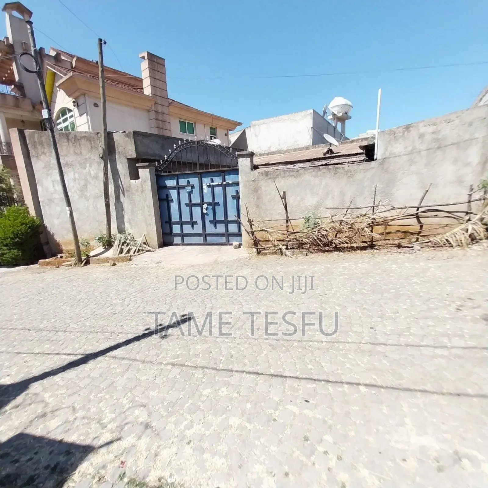 3bdrm House in ወሰን, Yeka for sale