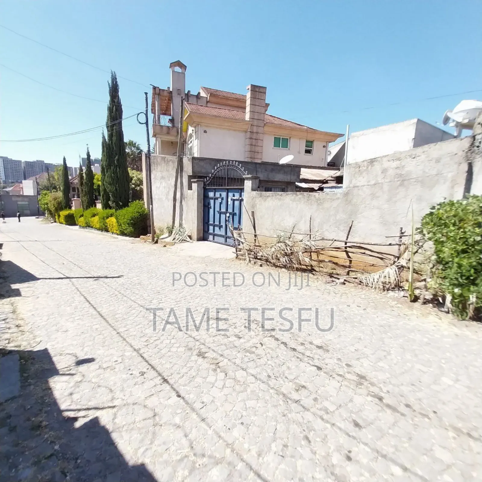 3bdrm House in ወሰን, Yeka for sale