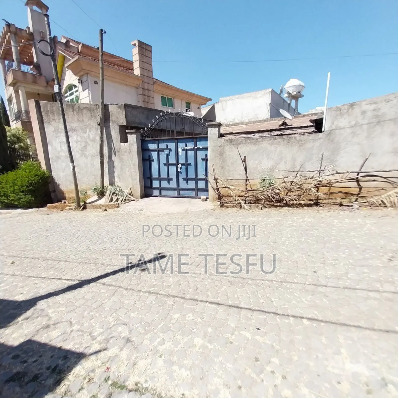 3bdrm House in ወሰን, Yeka for sale