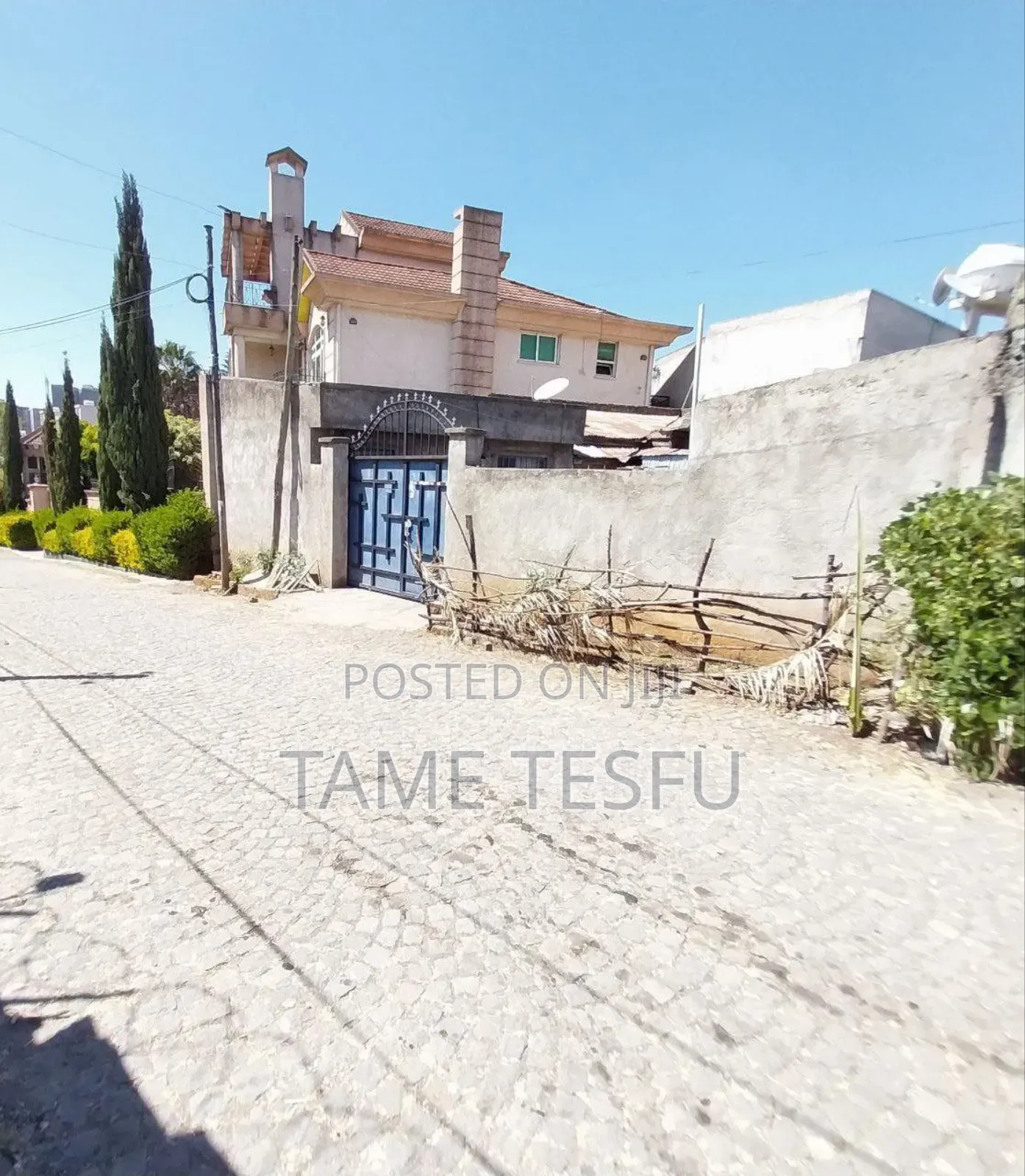 3bdrm House in ወሰን, Yeka for sale