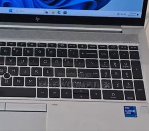 New Laptop HP EliteBook 840 G8 16GB Intel Core I7 SSD 512GB