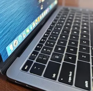 Photo - New Laptop Apple MacBook Air 2019 8GB Intel Core I5 SSD 128GB