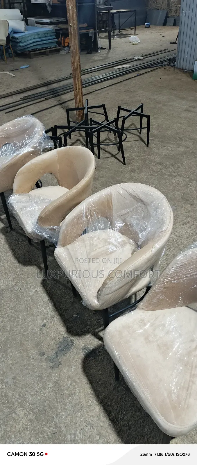 Cafe Chair and Table