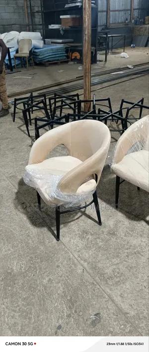 Cafe Chair and Table