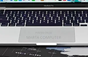 New Laptop Apple MacBook Pro 2023 M2 8GB Apple M2 SSD 256GB