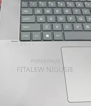 New Laptop HP Envy X360 16GB AMD Ryzen 7 SSD 512GB