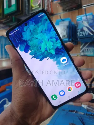 Photo - Samsung Galaxy S20 FE 128 GB Black