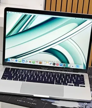 New Laptop Apple MacBook Pro 2022 M2 8GB Apple M2 SSD 256GB