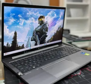 New Laptop HP ZBook 15 16GB Intel Core I7 SSD 512GB